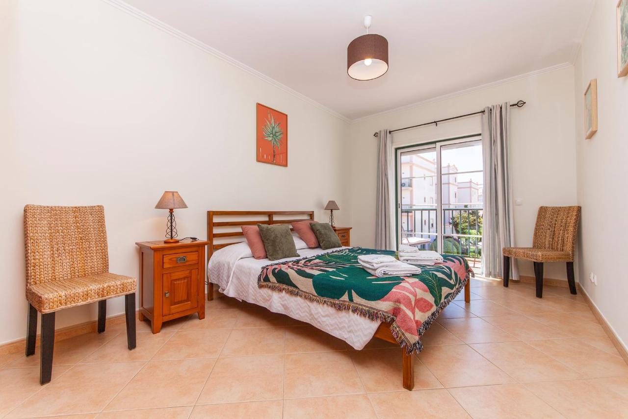 B73 - Luz Sun Holiday Apartment Lagos Esterno foto
