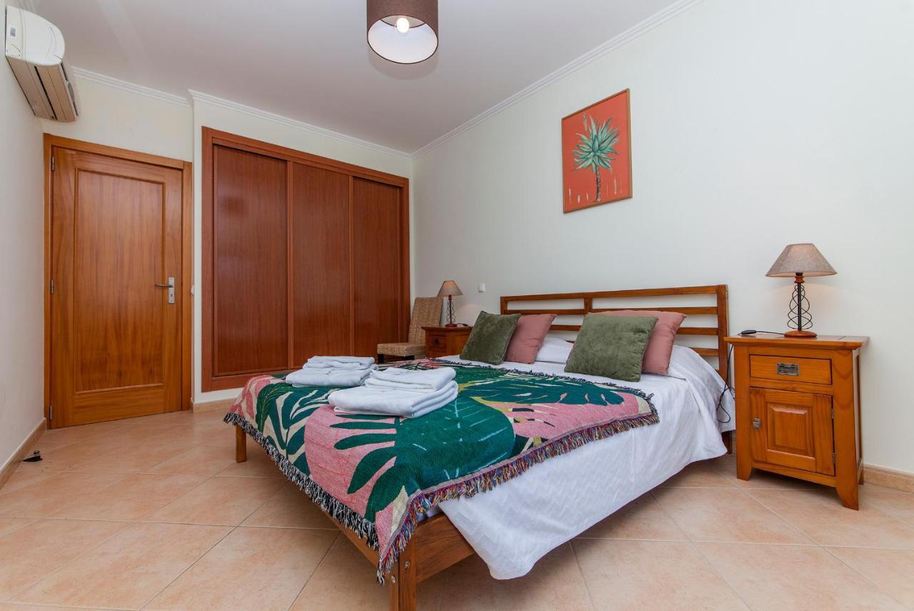 B73 - Luz Sun Holiday Apartment Lagos Esterno foto