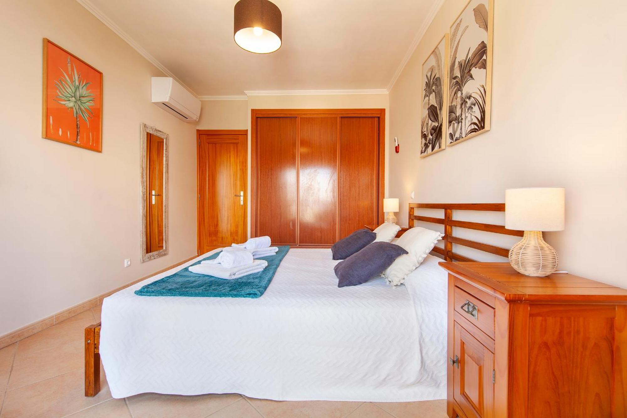 B73 - Luz Sun Holiday Apartment Lagos Esterno foto